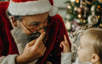 THE MOST HEARTFELT AND UNIQUE CHRISTMAS GIFT GUIDE FOR GRANDPARENTS THAT ARE MINIMALIST.